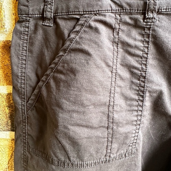 Black Cargo Shorts with Classic Design - Picture 4 of 10